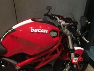  Ducati Monster 796